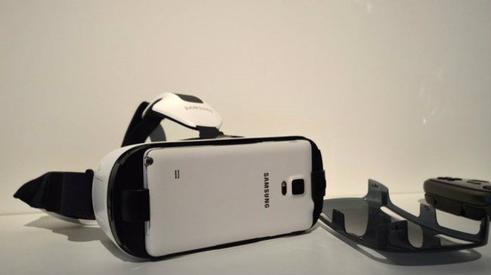 เอาล่ะสิ Samsung Galaxy S6 และ S Edge ใช้งานกับ Gear VR ได้