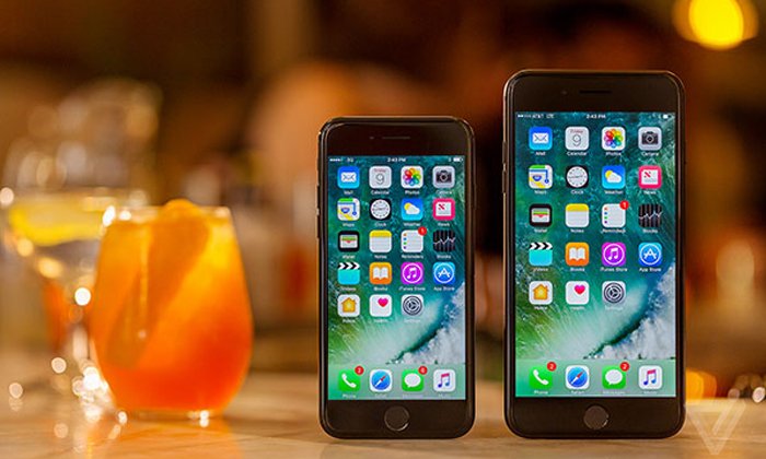 iPhone รุ่นต่อไปอาจทำงานได้เร็วขึ้นและประหยัดแบตยิ่งกว่าเดิม ด้วยชิปแยกสำหรับงานด้าน AI โดยเฉพาะ