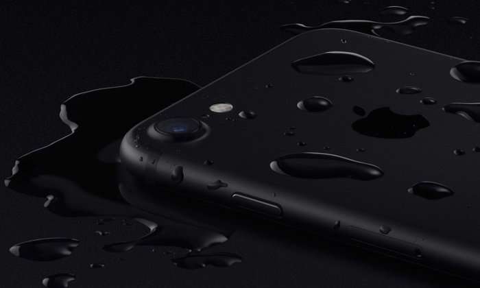 ลือ iPhone 8 จะรองรับเทคโนโลยีชาร์จไฟไร้สาย และกันน้ำที่ดีกว่าเดิม