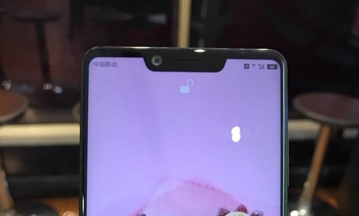 เอากับเขาด้วย หลุดภาพ Sharp Aquos S3 ที่มีส่วนเว้าบนหน้าจอ และกล้องหลังแนวตั้ง คล้ายกับ iPhone X
