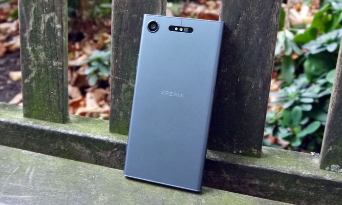 ไม่มีรูหูฟังอีกแล้ว! เผยสเปคและราคา Sony Xperia XZ2 และ XZ2 Compact