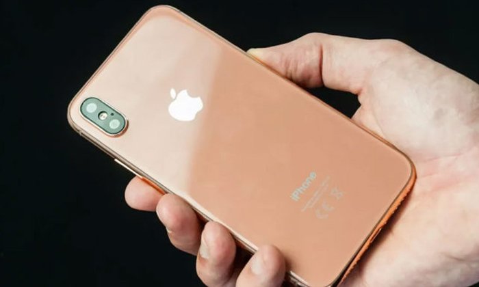 (ลือ) Apple อาจเปิดขาย iPhone X สีใหม่, เปิดขาย iPad รุ่นปรับสเปกช่วงไตรมาส 3 ปี 2018