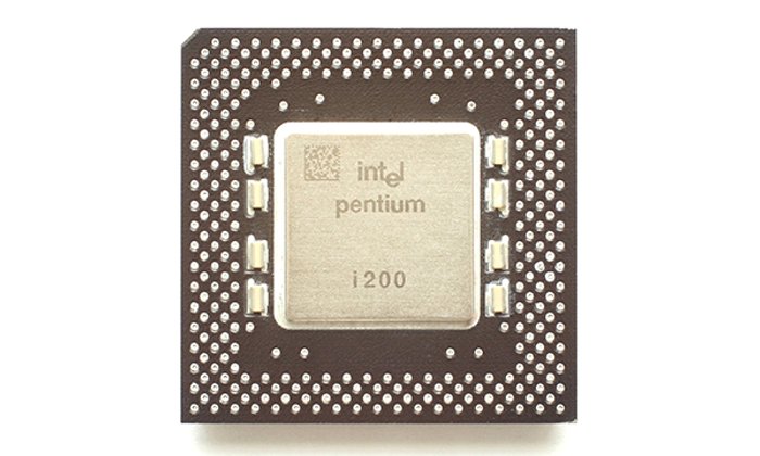 คอมอึดได้ใจเกือบ 19 ปีที่ทำงานตลอด 24 ชั่วโมงด้วยขุมพลัง Intel Pentium รุ่นแรก