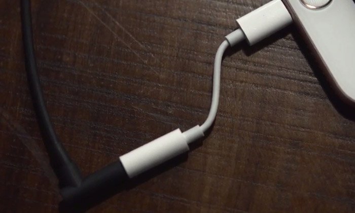หลุดอุปกรณ์เสริมแปลงหูฟังของ iPhone รุ่นใหม่ในเวียดนาม