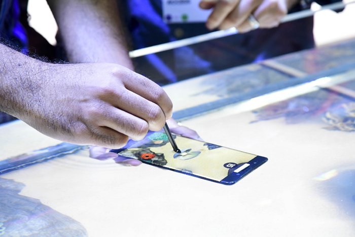 คำตอบที่ว่า: ทำไมโลกนี้ไม่มีชื่อ "Samsung Galaxy Note 6"