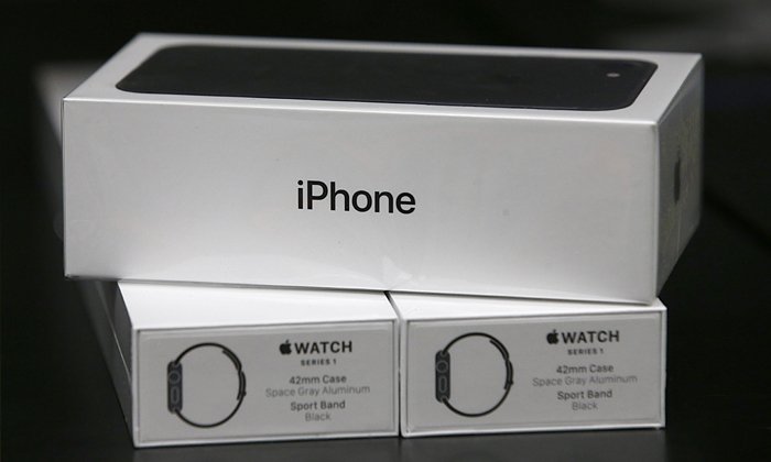 ดีแทคจัดโปร UP ชื้อ iPhone 7 รับลดค่าเครื่องสูงสุด 6,000 บาท ใช้ครบปีเปลี่ยนเป็น iPhone รุ่นใหม่ฟรี