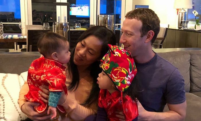อัปเดตภาพน่ารักของครอบครับ Zuckerberg ผู้ก่อตั้ง Facebook