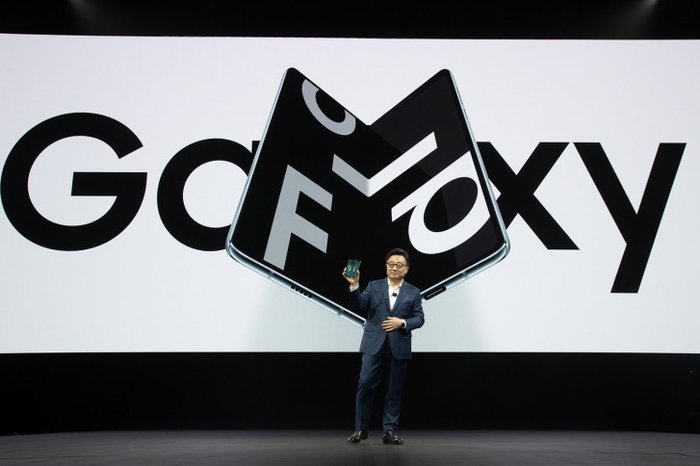 Samsung Galaxy Fold 5G ผ่านการตรวจสอบจาก FCC คาดว่าจะเปิดจำหน่ายอีกไม่นาน