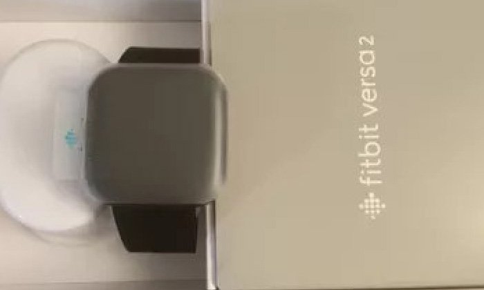 ชมภาพแรกของ Fitbit Versa 2 สามารถสั่งงาน Alexa ได้เช่นเคย แต่ว่าจะไม่สามารถบอกพิกัด GPS ได้