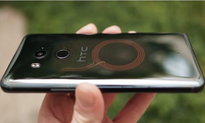 เรือธง HTC U12 จะมี 4 สี รวมถึงสีโปร่งแสง และ ราคาแพง