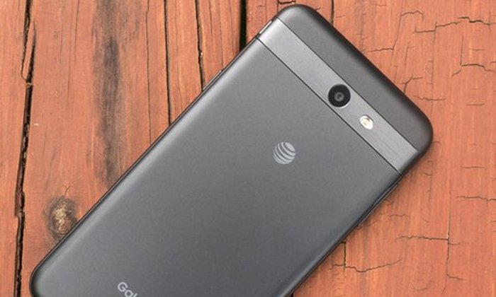 Samsung ประกาศรายชื่อมือถือระดับกลางที่จะได้อัปเดต Android Oreo