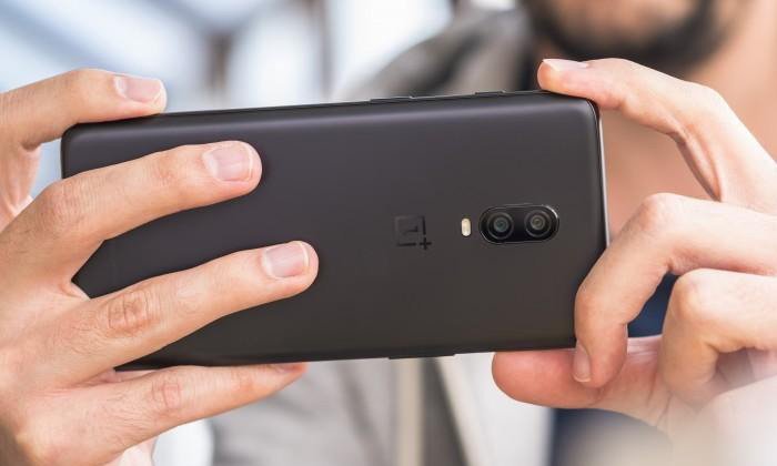 "OnePlus" กำลังจับมือกับ "McLaren" ทำมือถือเวอร์ชั่นพิเศษออกมาขายในรอบปลายปี