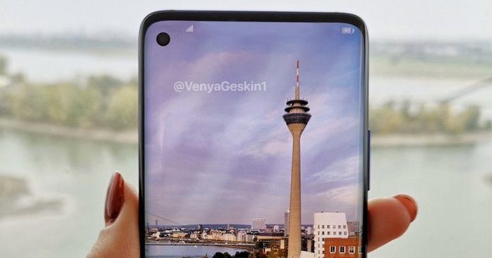 ภาพหลุดล่าสุดย้ำ Samsung Galaxy S10 มีดีไซน์จอเต็มพร้อม รูขนาดเล็ก สำหรับกล้องหน้า