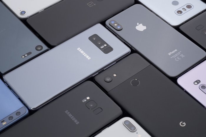 Samsung à¸à¸£à¸­à¸à¸¢à¸­à¸à¸à¸²à¸¢à¸ªà¸¡à¸²à¸£à¹à¸à¹à¸à¸à¸ªà¸¹à¸à¸ªà¸¸à¸à¸à¸²à¸¡à¸à¹à¸§à¸¢ Apple, Huawei à¸­à¸¢à¸¹à¹à¸­à¸±à¸à¸à¸±à¸ 3