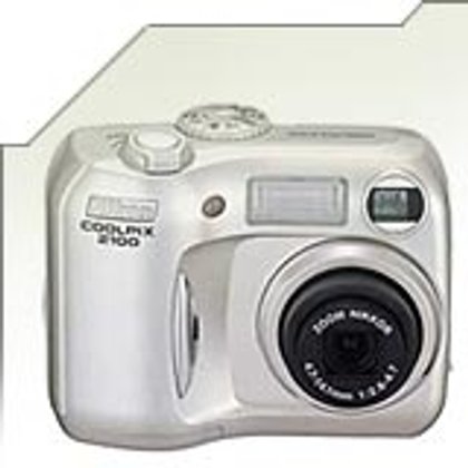 Nikon CoolPix2100
