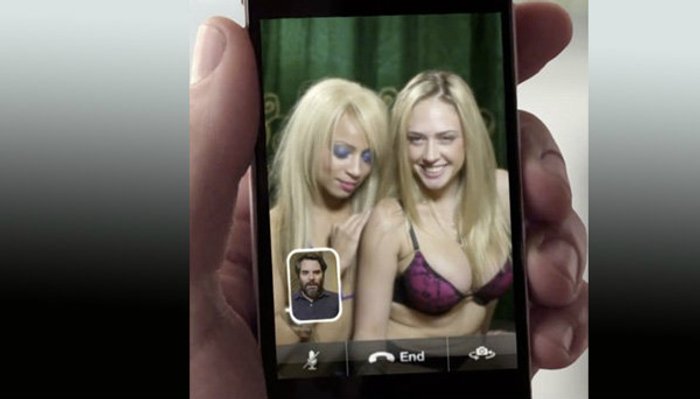(18+) ชาวคุกไทยฮิต iPhone เครื่องละ 100,000 บาทไว้เล่นสยิวกับสาวๆด้วย FaceTime!