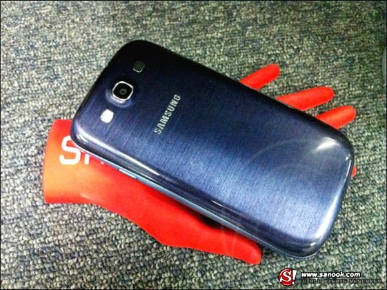 สัมผัสแรกกับ Samsung Galaxy S3