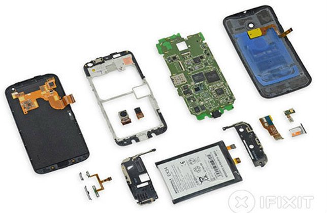 iFixit จัดให้ ! ถอดแกะ Moto X