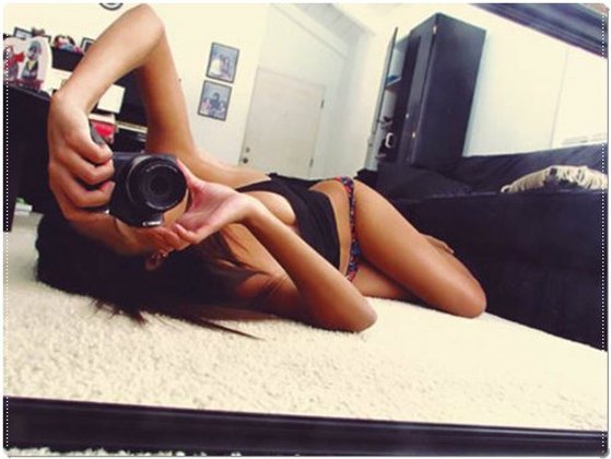 รวมภาพ "Selfies" แบบฉบับเสียวติ่งแซ่บทุกช็อต