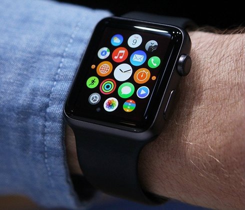Apple สั่งผลิต Apple Watch กว่า 5 ล้านเครื่อง แต่จะตัดฟีเจอร์ด้านสุขภาพออกบางส่วน !!?