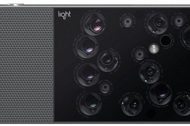 Light L16 : กล้อง 16 เลนส์ ใกล้จะได้ขายจริงแล้ว