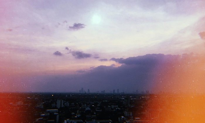 ถ่ายรูปฟิล์มแบบสวยย้อนยุค ด้วยแอป Huji Cam