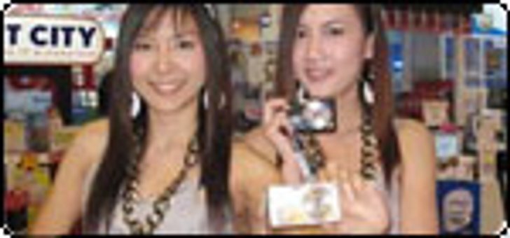 ไอทีซิตี้เปิดงานกล้องดิจิตอลแห่งปี50