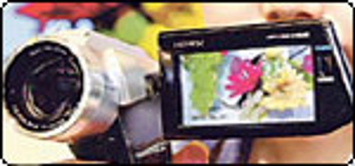 Xacti DMX-HD1000 เล็ก-เบาสุดในโลก