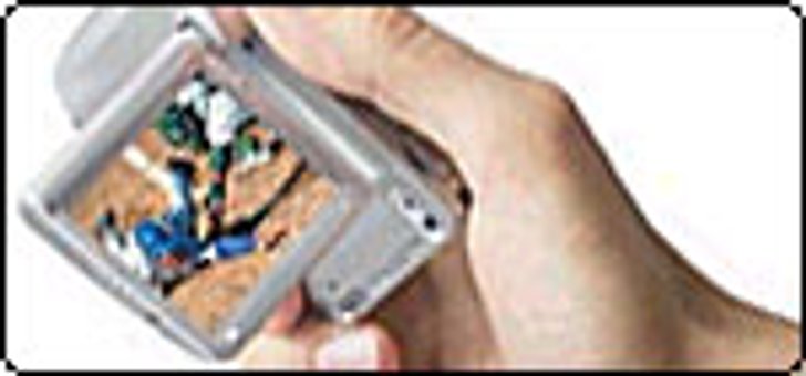 พานาโซนิค SV-AV100 กล้องตัวเล็ก ประสิทธิภาพไม่เล็ก