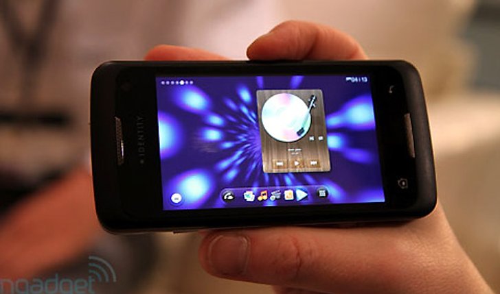 Inbrics M1 แอนดรอยด์ที่บางที่สุดในตลาดเวลานี้