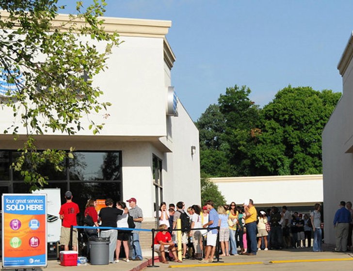 ผู้บริหารค่าย AT&T บอกเอง iPhone 5 เตรียมมาต้นเดือนตุลาคมนี้!