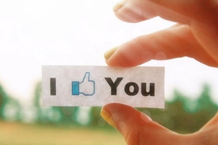 10 สุดยอดภาพและเรื่องราวที่ถูกแชร์บน Facebook มากที่สุดแห่งปี 2011!