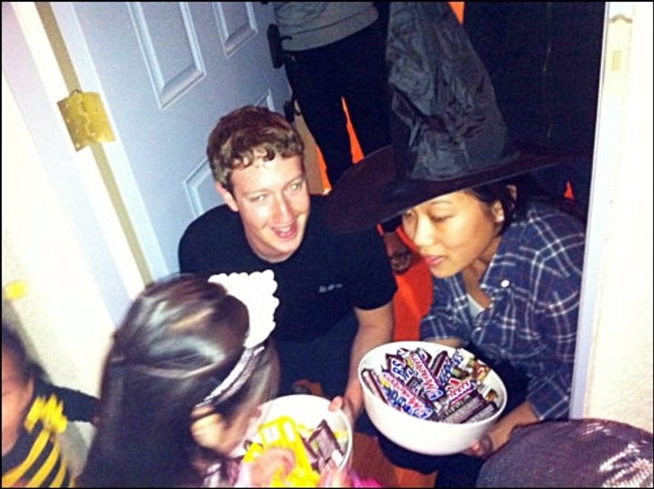 พบช่องโหว่ใน Facebook ทำรูปส่วนตัวของ Mark Zuckerberg หลุดออกสู่สาธารณะ
