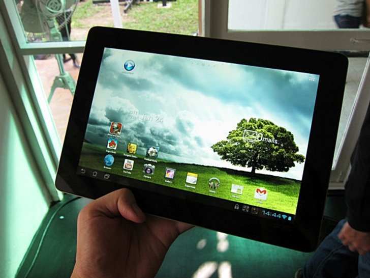 ทดลองจับ ASUS Transformer Prime และ Zenbook