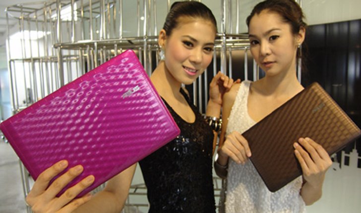 “อัสซุส” จับมือ ดีไซน์เนอร์ชื่อดังคาริม ราชิด