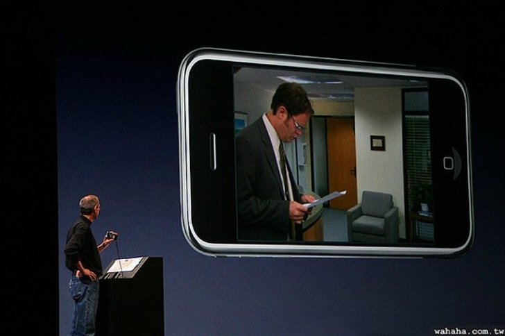 เผยความลับเบื้องหลัง Steve Jobs ขึ้นเวทีเปิดตัว iPhone รุ่นแรก!