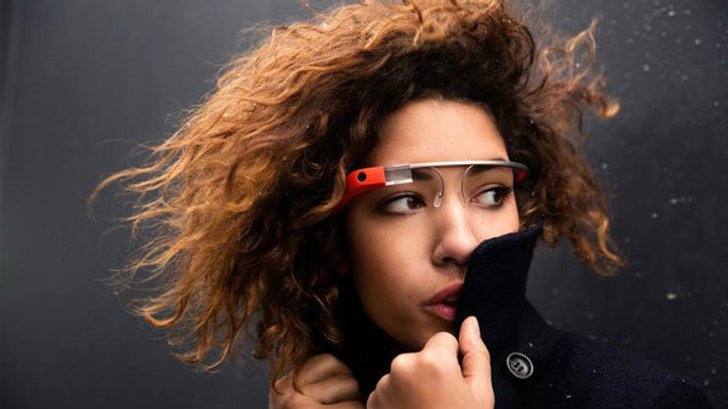 ห้ามใช้ Google Glass ขณะขับรถ
