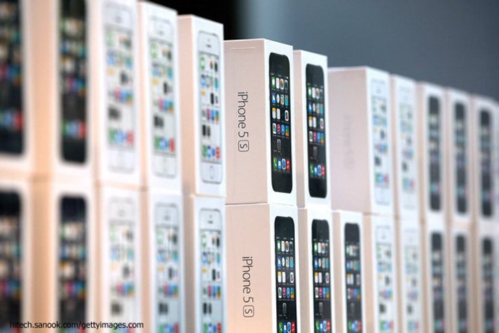 อัพเดทราคา iPhone 5s และ iPhone 5c เครื่องหิ้วประจำวันที่ 17 ตุลาคม 2556