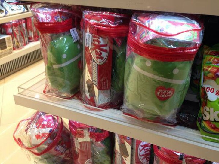 มาแล้ว KitKat 4.4 ขายพร้อมตุ๊กตาแอนดรอยด์ ที่สนามบินสุวรรณภูมิ