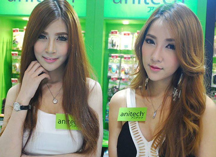 ส่องพริตตี้ Commart Comtech 2013 (2)