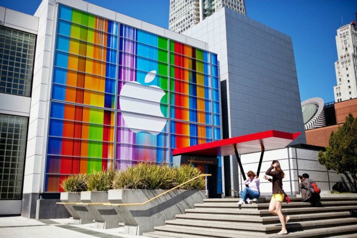 ฟันธง! เว็บไชต์นอกเผย iPhone 5S เปิดตัวกันยายนนี้