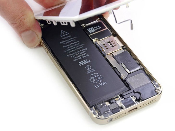 จัดให้!! ชำแหละ iPhone 5s ข้างในมีอะไร?