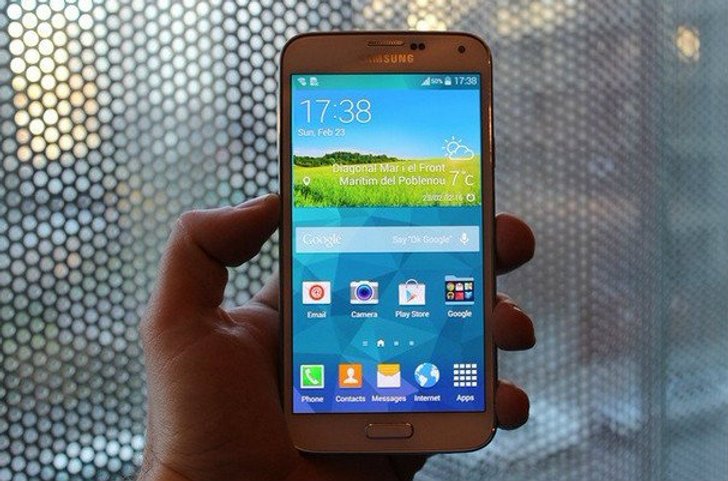 ดูกันชัดๆ Samsung Galaxy S5 ตัวจริงไม่ต้องลุ้นแล้ว