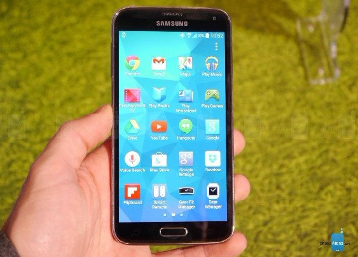 Samsung Galaxy S5 Hands-On