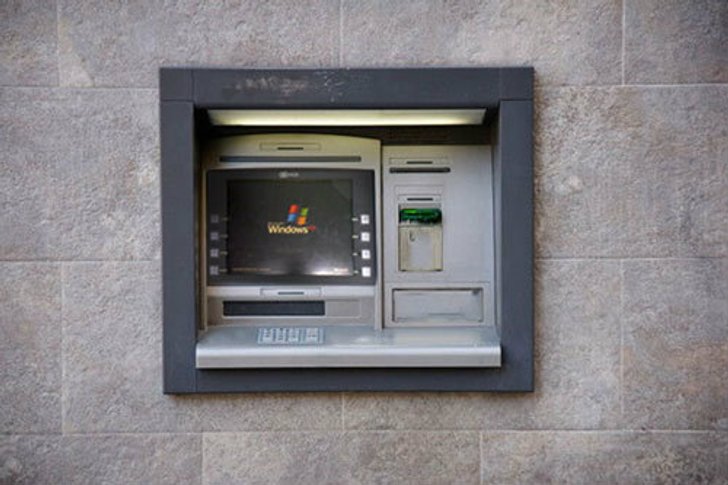 ไม่ง่าย ! ตู้ ATM ส่วนใหญ่ยังใช้ Windows XP แต่ 8 เม.ย. ไมโครซอฟท์จะหยุดสนับสนุนแล้ว