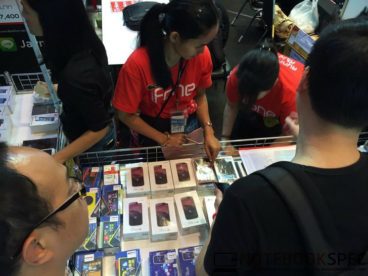 สำรวจงาน TME 2015 มือถือ Clearance เยอะ!