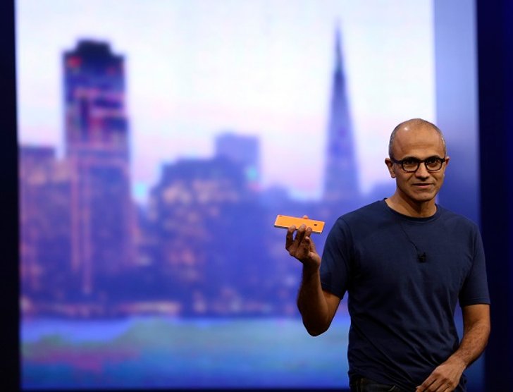 Microsoft ไม่ยอมแพ้! : จะสร้างโทรศัพท์ที่ไม่เหมือนใคร