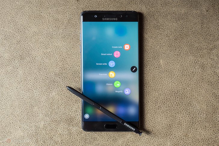 เผยภาพเครื่อง Samsung Galaxy Note 7R พร้อมจุดที่แตกต่างจากเครื่องเดิม