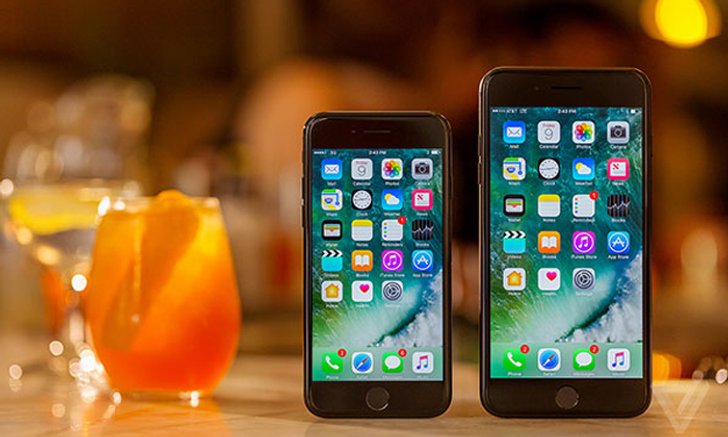iPhone รุ่นต่อไปอาจทำงานได้เร็วขึ้นและประหยัดแบตยิ่งกว่าเดิม ด้วยชิปแยกสำหรับงานด้าน AI โดยเฉพาะ
