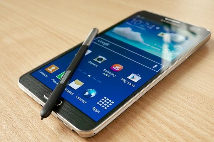 ลือ Samsung อาจเปิดตัวรุ่น Galaxy Note 8 รุ่นพรีเมียมมาพร้อม RAM 8 GB ROM 256 GB